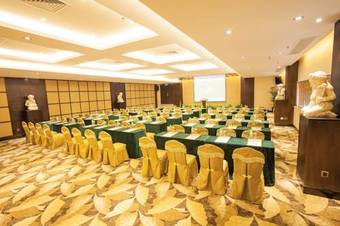 Season Boutique Hotel Longcheng Branch