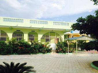 Hotel La Cayenna H�tel Et Restaurant