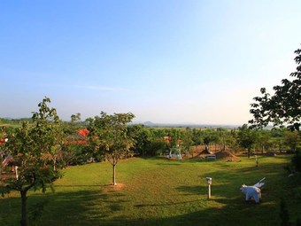 Hotel Baanrai Areeya