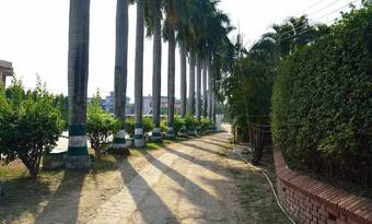 Hotel Batika Om Resort