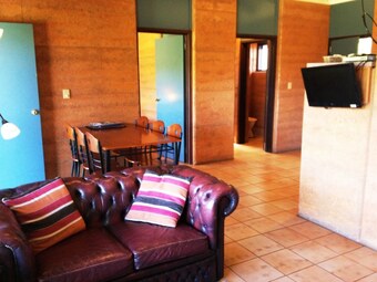 Cabana Pemberton Lake View Chalets