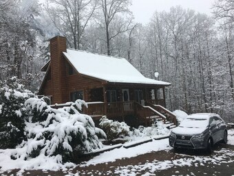 Horseshow Hideaway ? Pet Friendly Cabin, 7 Minutes To Tiec