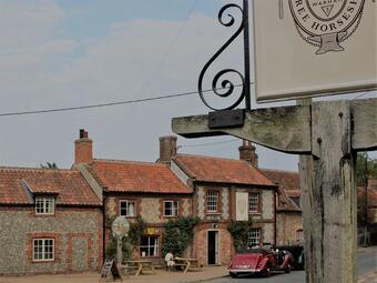 Posada The Three Horseshoes Warham