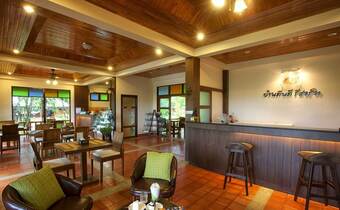 Hotel Baan Din Dee Resort