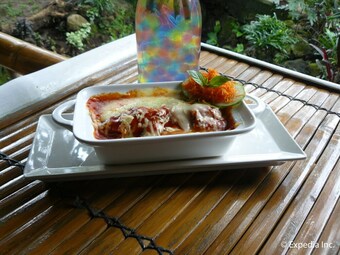 Hotel Little Bridges Bed And Breakfast