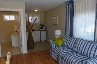 Motel Oasis By The Bay Vacation Resort