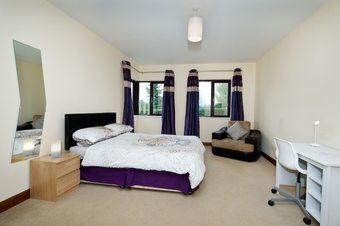 Hotel Moorepark West House