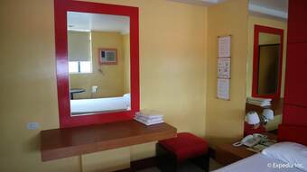 Bedbox Hotel Dagupan