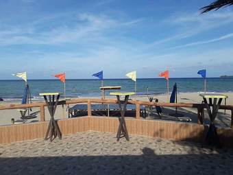 Hotel Se�orita Suites By The Beach In Baganga