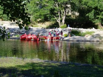 House With 6 Bedrooms In Navaluenga, With Wonderful Lake View And Enclosed Garden