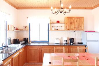 House With 2 Bedrooms In Baixa, With Wonderful Sea View And Enclosed Garden