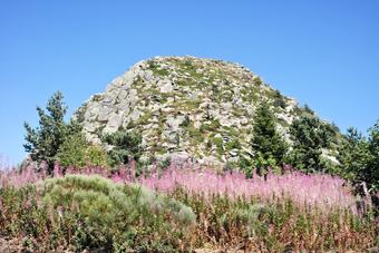 House With 2 Bedrooms In Saint-basile, With Wonderful Mountain View And Furnished Garden - 7 Km From The Beach