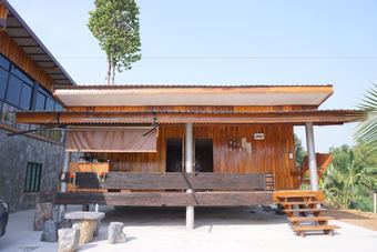 Hotel Modernloft Homestay