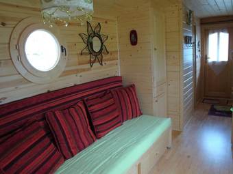 Hotel La Roulotte Des 4 Saisons