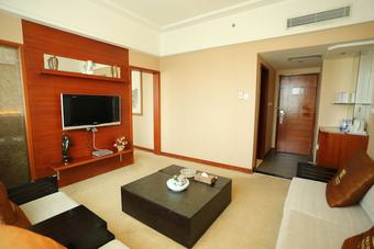 Royal Crown Hotel