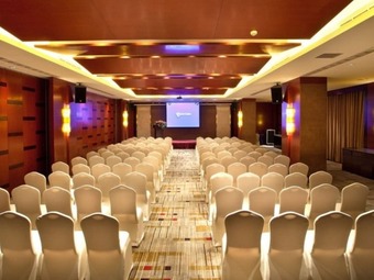 Greentree Eastern Rizhao Rongan Shuimuqinghua Hotel