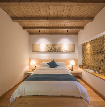 Anji Valley House Hotel