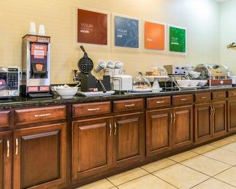 Hotel Comfort Suites South Point - Huntington