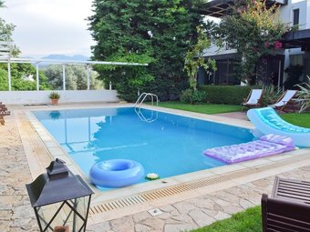 Villa Afrodite Longos