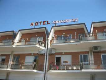 Hotel Crocenzi