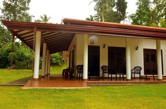 Tikiri Villa