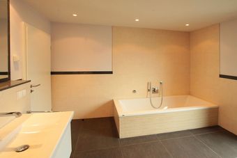 Lamex Inn Hotel & Restaurant