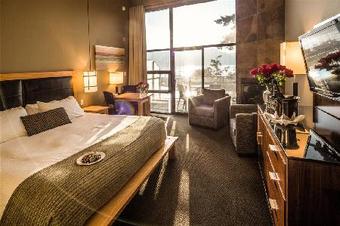 Hotel Brentwood Bay Resort & Spa