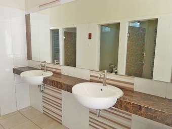 Hotel River Walk Urban Camping House