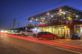 Hotel Baanchomdow Phutubberk