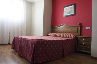 Hotel Restaurante Dama De Baza