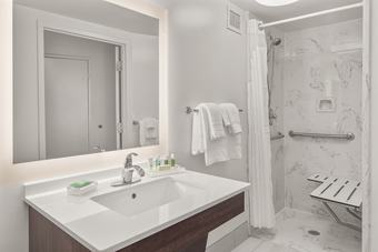 Hotel Holiday Inn Charleston Riverview