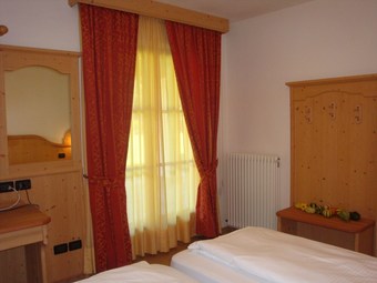 Agroturismo Agritur Cornasest