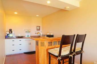 Gordon's Beach Farm Stay B&B