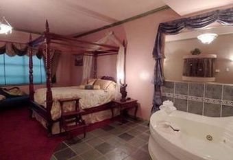 Poco Inn And Suites Hotel And Conference Center