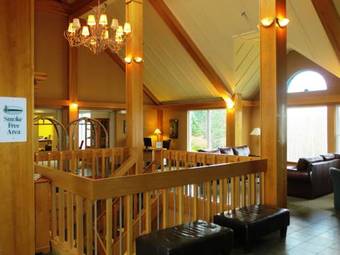 Hotel Riverside Resort And Conference Centre