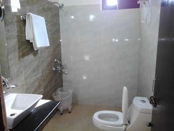 Hotel Trishul Regency