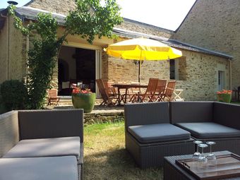 Hotel Le Domaine Du Chalonge