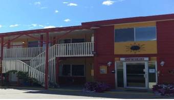 Maple Leaf Motel Inn Towne