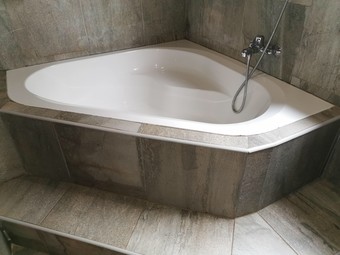 Hotel Thavhani Guest House