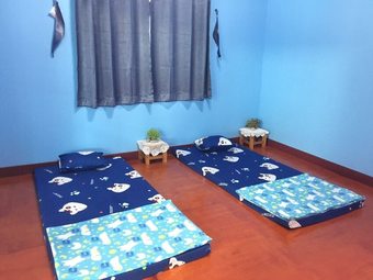 Hostal Rub Lom Chom Klong  By Fisherman Village