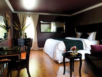 Manoir Becancourt Hotel