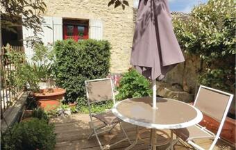 Two-bedroom Holiday Home In Viens