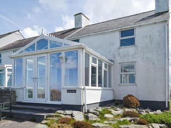 Bodlasan Groes Cottage