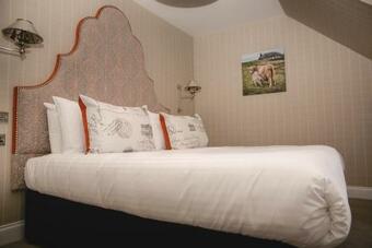 Apartamentos Kirklea Island Suites