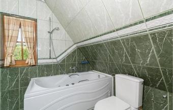 Two-bedroom Holiday Home In Varazdin