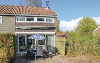 Three-bedroom Holiday Home In Bruinisse