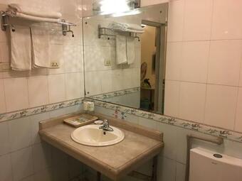 Hostal Baohe Guesthouse