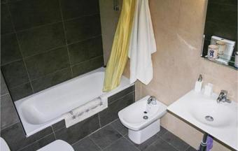 Two-bedroom Apartment In Casarones