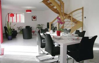 Three-bedroom Holiday Home Dourdain 06