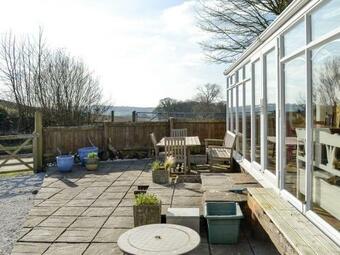 Tythecombe Lake Cottage